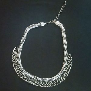 Silvertone metal choker chain